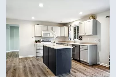 19152 E Hampden Drive, Aurora, CO 80013 - Photo 8