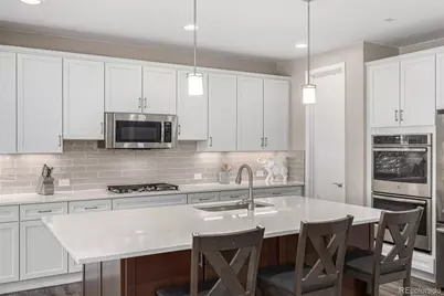 25190 E Nova Place, Aurora, CO 80016 - Photo 18