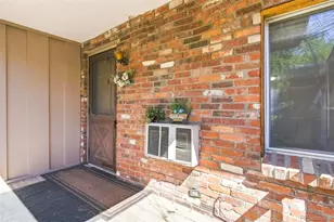 1525 S Holly Street, Denver, CO 80222 - Photo 2