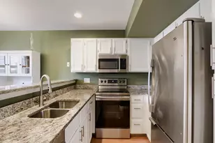 18328 W 58th Pl, Golden, CO 80403 - Photo 4