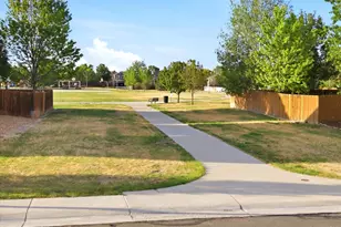 1912 E 164th Pl, Thornton, CO 80602 - Photo 42