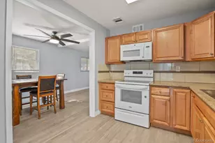 940 Vaughn St, Aurora, CO 80011 - Photo 12