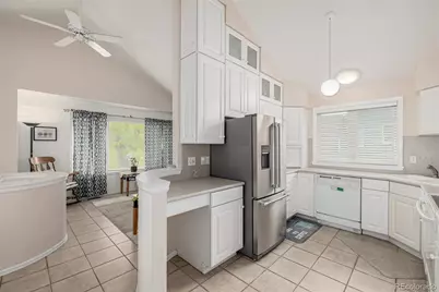 17633 E Temple Drive, Aurora, CO 80015 - Photo 8