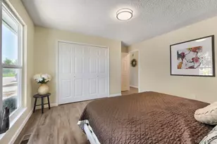 7965 S Estes Ct, Littleton, CO 80128 - Photo 12