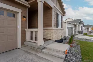 27922 E 10th Dr, Aurora, CO 80018 - Photo 4