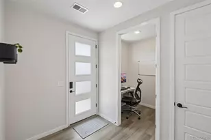 5195 Queen Ct, Arvada, CO 80002 - Photo 6