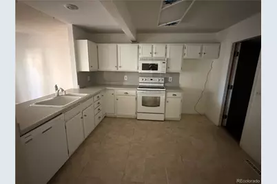 15361 E Louisiana Avenue, Aurora, CO 80017 - Photo 2