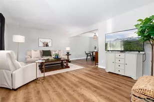 7047 Cole Ct, Arvada, CO 80004 - Photo 6