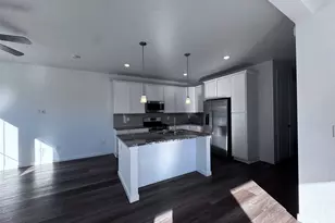 7482 W Atlantic Ln, Denver, CO 80227 - Photo 6