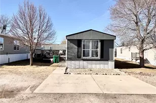 218 Grape St, Hudson, CO 80642 - Photo 2