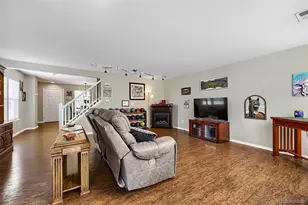 7846 S Kittredge Cir, Englewood, CO 80112 - Photo 10