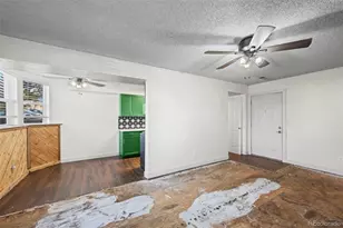 17672 E Loyola Dr, Aurora, CO 80013 - Photo 8