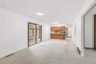 2345 Lanyon Dr, Longmont, CO 80503 - Photo 10