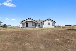 731 Shoshone St, Strasburg, CO 80136 - Photo 2