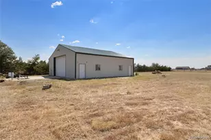 731 Shoshone St, Strasburg, CO 80136 - Photo 34
