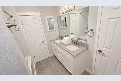 3725 S Granby Way, Aurora, CO 80014 - Photo 12