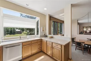 752 Ridgeside Dr, Golden, CO 80401 - Photo 2
