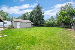 1055 S Bryant St, Denver, CO 80219 - Photo 24