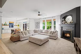 10600 Stonington St, Highlands Ranch, CO 80126 - Photo 4
