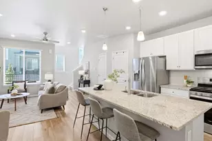 463 Millwall Cir, Castle Pines, CO 80108 - Photo 10