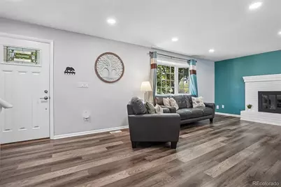 1635 Hartley Court, Longmont, CO 80501 - Photo 4