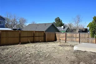 4933 S Rifle Ct, Aurora, CO 80015 - Photo 16