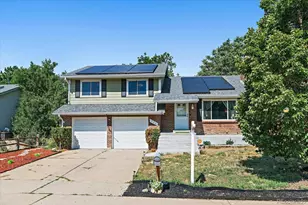 923 S Ouray St, Aurora, CO 80017 - Photo 2