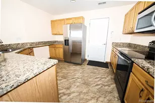 5535 S Quemoy Cir, Aurora, CO 80015 - Photo 6