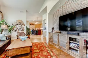 6963 S Espana Way, Aurora, CO 80016 - Photo 14