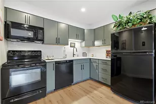 2575 S Syracuse Way, Denver, CO 80231 - Photo 4