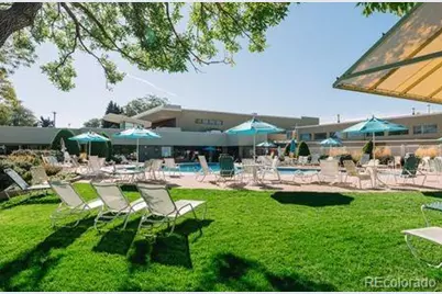 625 S Clinton Street #4A, Denver, CO 80247 - Photo 4