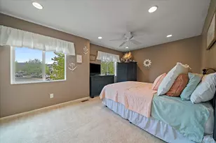 7670 Brown Bear Ct, Littleton, CO 80125 - Photo 6