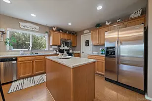 7670 Brown Bear Ct, Littleton, CO 80125 - Photo 4
