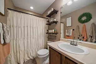 7670 Brown Bear Ct, Littleton, CO 80125 - Photo 18