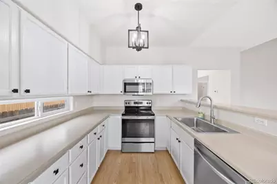 10114 Wyandott Circle N, Thornton, CO 80260 - Photo 10