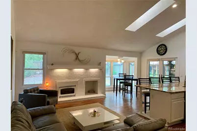 8266 S Logan Court, Littleton, CO 80122 - Photo 6