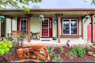 8266 S Logan Ct, Littleton, CO 80122 - Photo 2