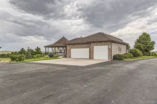 2981 Rock Cir, Elizabeth, CO 80107 - Photo 2