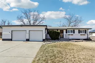 1825 S Saulsbury Ct, Lakewood, CO 80232 - Photo 4