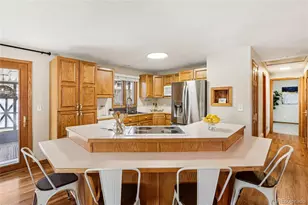 1825 S Saulsbury Ct, Lakewood, CO 80232 - Photo 10