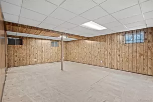 2447 S Evanston St, Aurora, CO 80014 - Photo 32