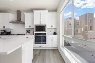 11201 W 53rd Dr, Arvada, CO 80002 - Photo 12