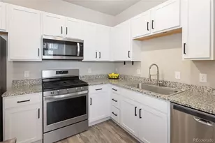 1033 Oak Cir, Lakewood, CO 80215 - Photo 8