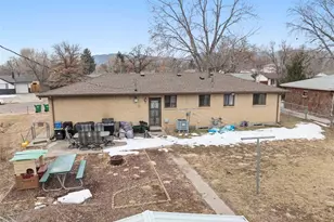 155 S Brentwood Dr, Colorado Springs, CO 80910 - Photo 44