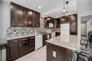 2058 E Phillips Pl, Centennial, CO 80122 - Photo 6