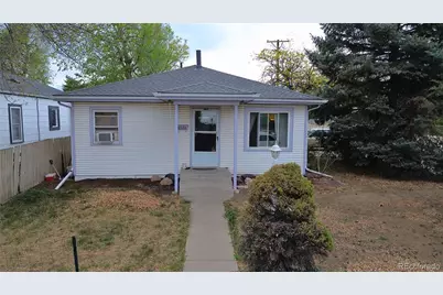 1555 N Monroe Avenue, Loveland, CO 80538 - Photo 1