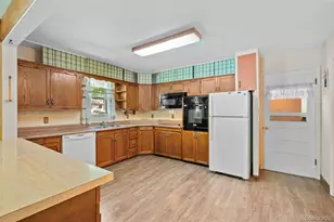 410 W Chester St, Lafayette, CO 80026 - Photo 10