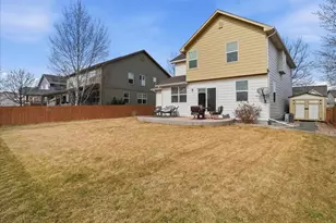 1557 Edenbridge Dr, Windsor, CO 80550 - Photo 34