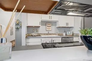 14469 E 1st Dr, Aurora, CO 80011 - Photo 28