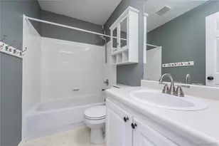 5519 S Versailles St, Aurora, CO 80015 - Photo 26